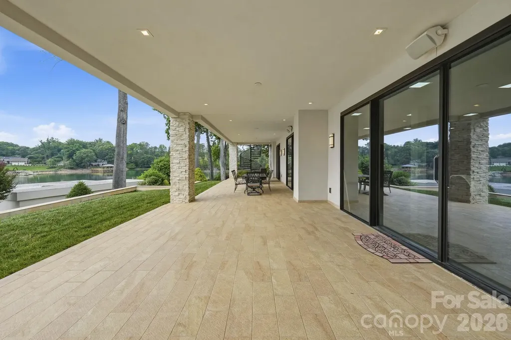 7272 Lynbrook Circle Denver NC 28037