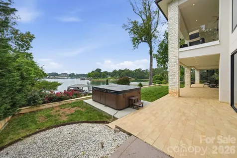 7272 Lynbrook Circle Denver NC 28037