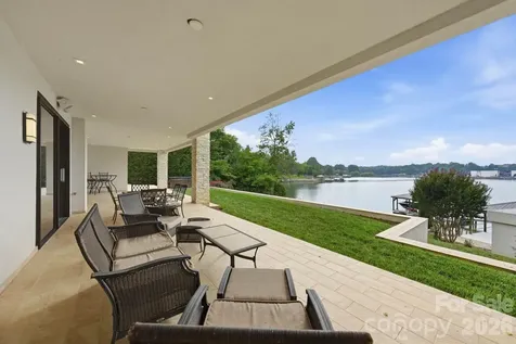 7272 Lynbrook Circle Denver NC 28037