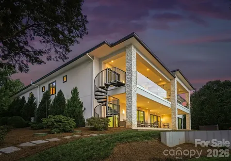 7272 Lynbrook Circle Denver NC 28037