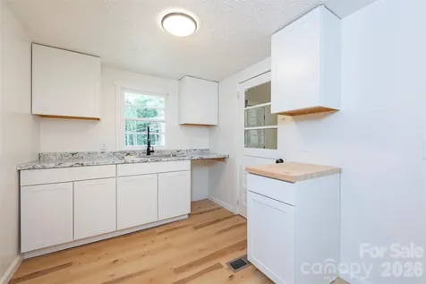 215 Merchant Street Asheville NC 28803
