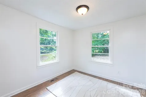 215 Merchant Street Asheville NC 28803