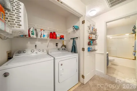 12245 Sutters Hill Court Charlotte NC 28269