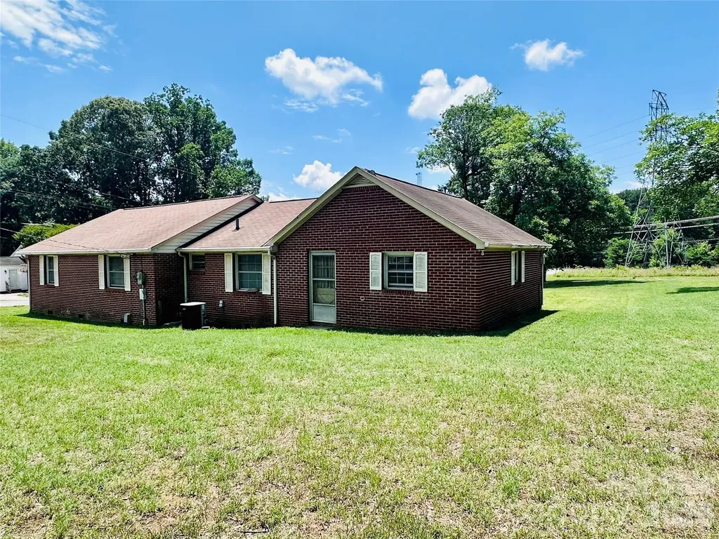 2150 Mary Street China Grove NC 28023
