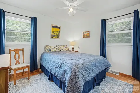 53 Merion Drive Asheville NC 28806