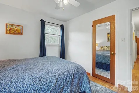 53 Merion Drive Asheville NC 28806