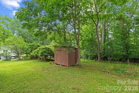 53 Merion Drive Asheville NC 28806