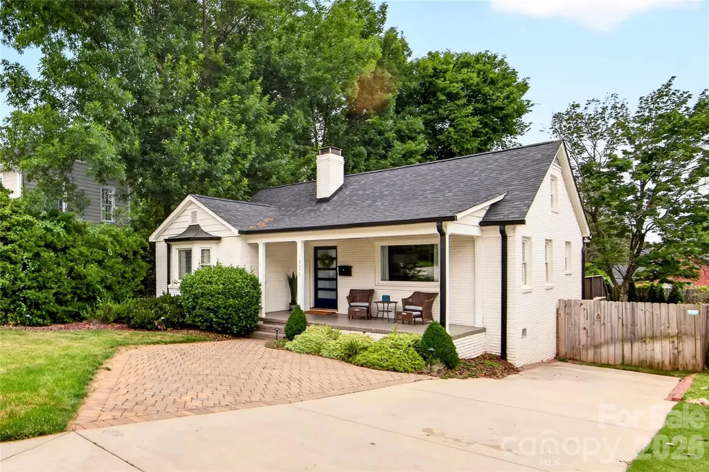 1825 Cumberland Avenue Charlotte NC 28203