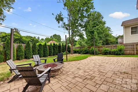 1825 Cumberland Avenue Charlotte NC 28203