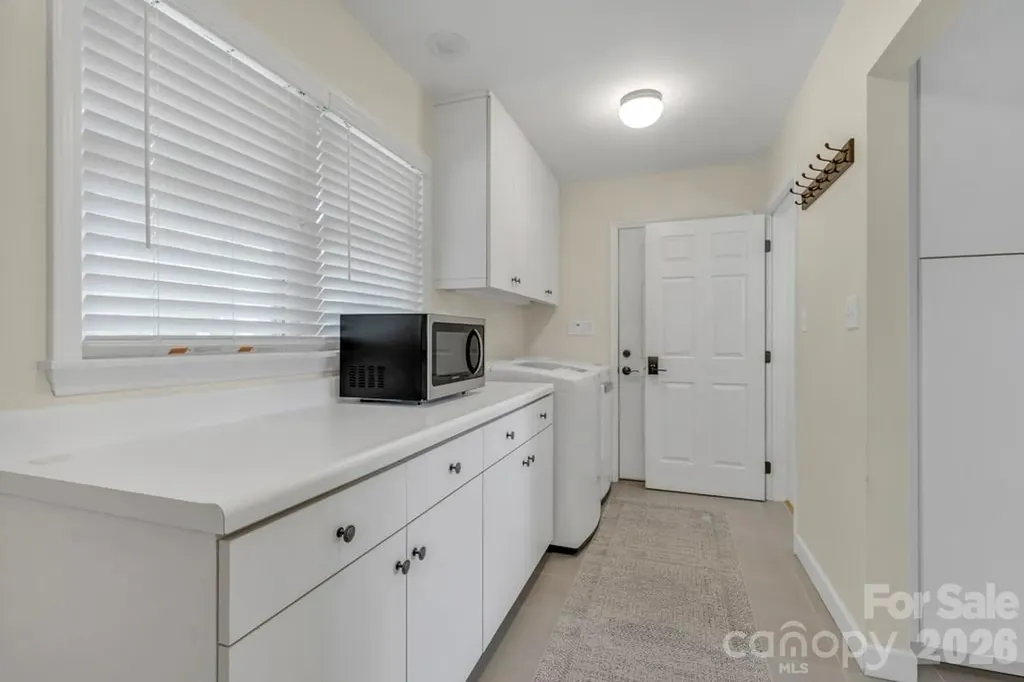 784 Alpine Drive Seven Devils NC 28604