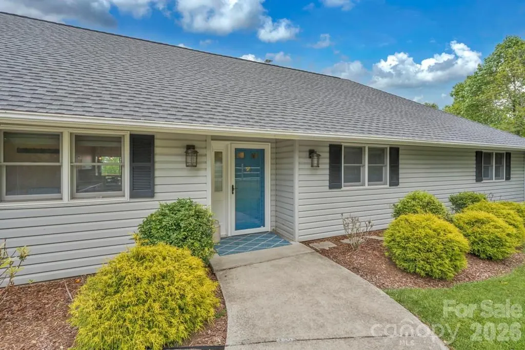 784 Alpine Drive Seven Devils NC 28604