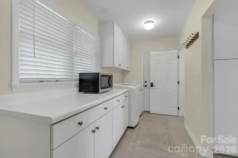784 Alpine Drive Seven Devils NC 28604