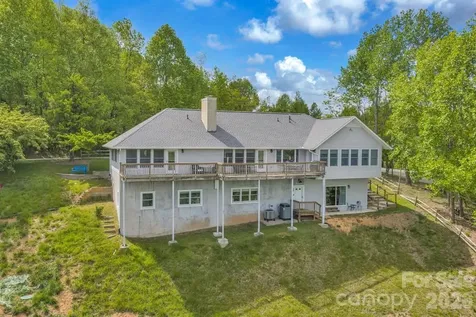 784 Alpine Drive Seven Devils NC 28604