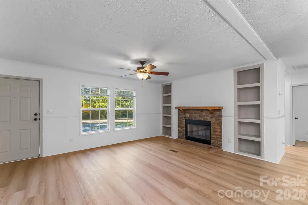 17 Windy Acres Drive Hendersonville NC 28792