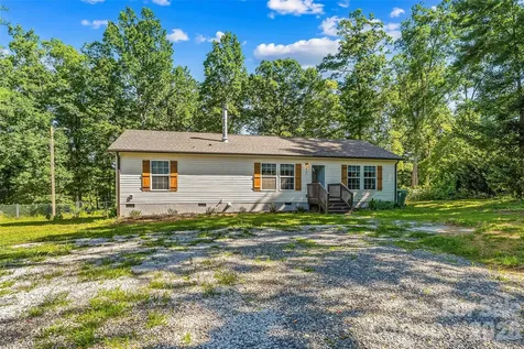 17 Windy Acres Drive Hendersonville NC 28792
