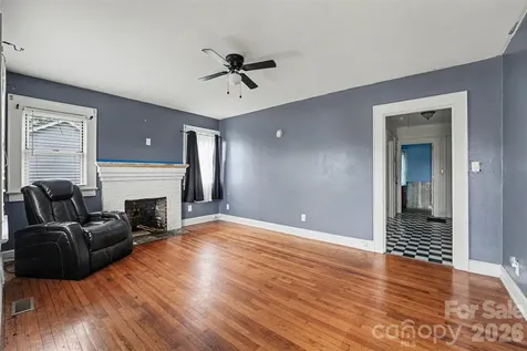 517 N Carolina Avenue Maiden NC 28650