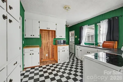 517 N Carolina Avenue Maiden NC 28650