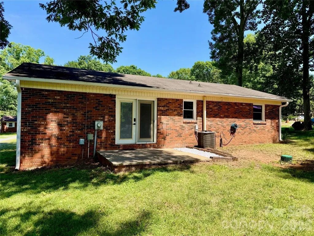 363 Don Mcginnis Road Lincolnton NC 28092