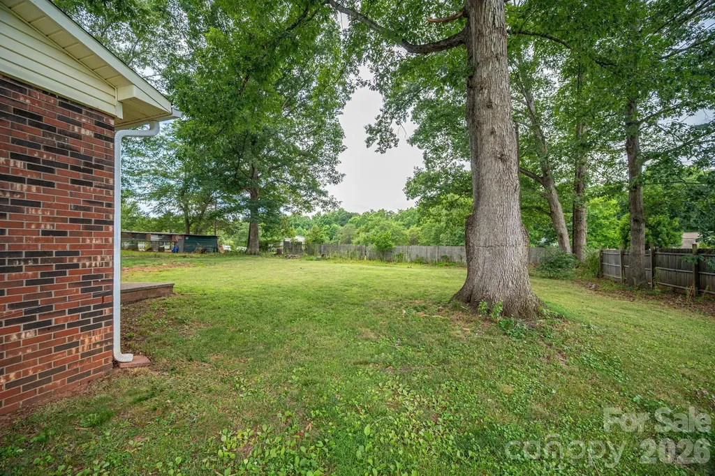 363 Don Mcginnis Road Lincolnton NC 28092