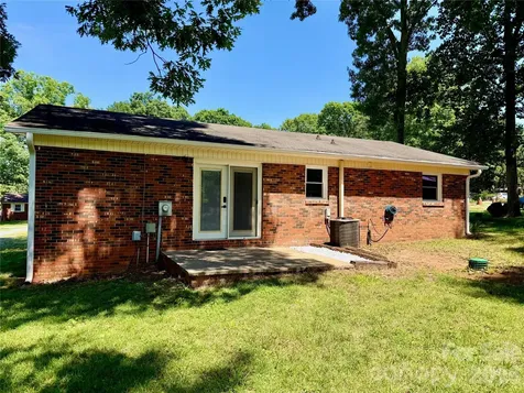 363 Don Mcginnis Road Lincolnton NC 28092