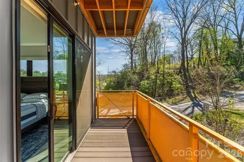 68 Craven Street Asheville NC 28806