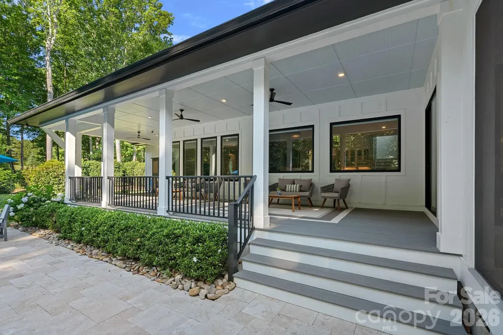 15600 Huntingtowne Village Road Huntersville NC 28078