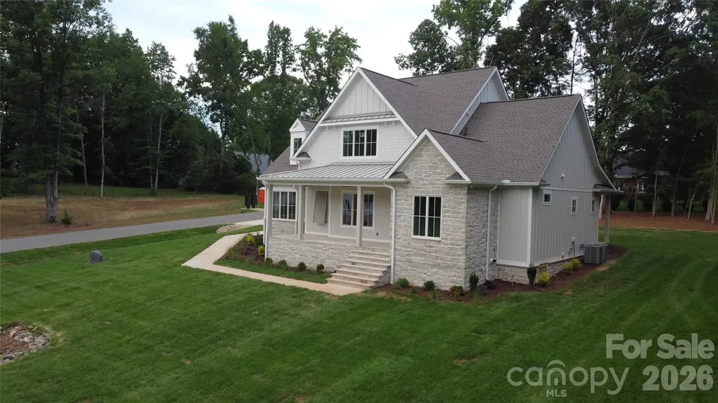 126 Manorly Lane Mooresville NC 28115
