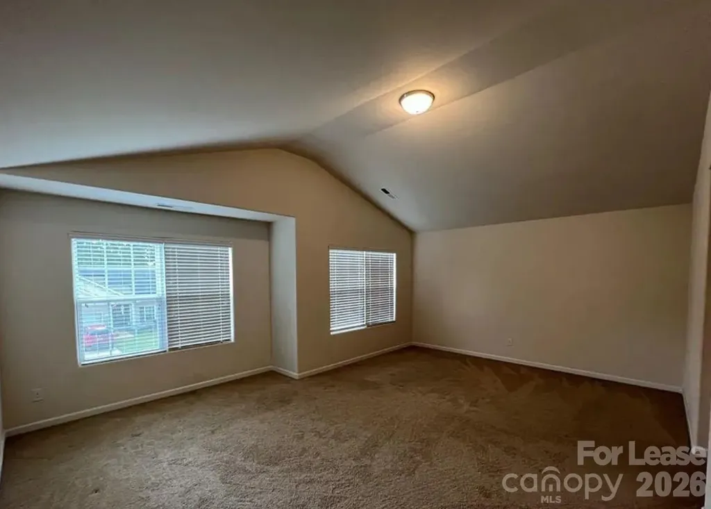 6112 Purbeck Way Charlotte NC 28215