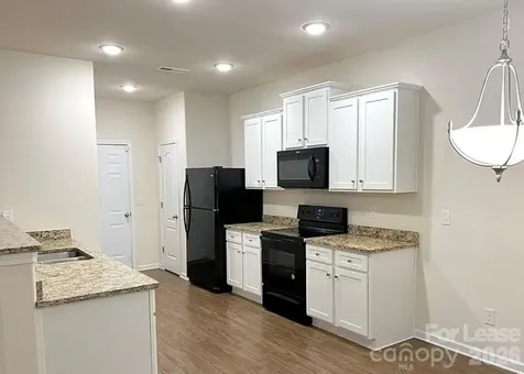 6112 Purbeck Way Charlotte NC 28215