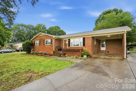 913 SW Gasser Drive SW Concord NC 28027