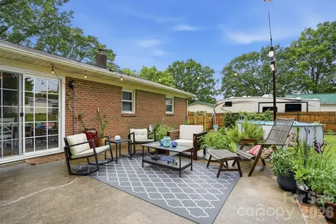 913 SW Gasser Drive SW Concord NC 28027
