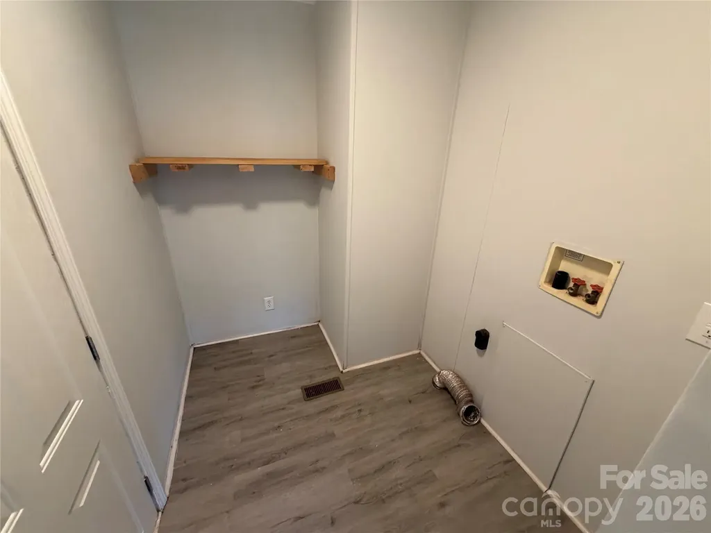 4222 Brookwood Place Lenoir NC 28645