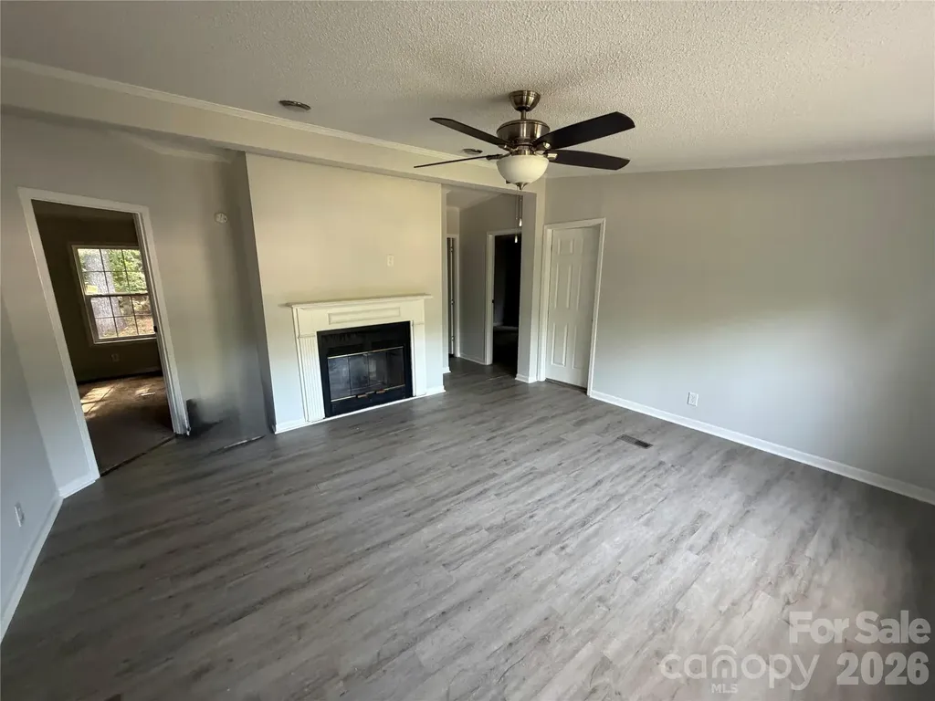4222 Brookwood Place Lenoir NC 28645