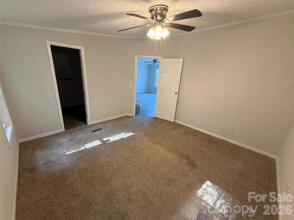 4222 Brookwood Place Lenoir NC 28645