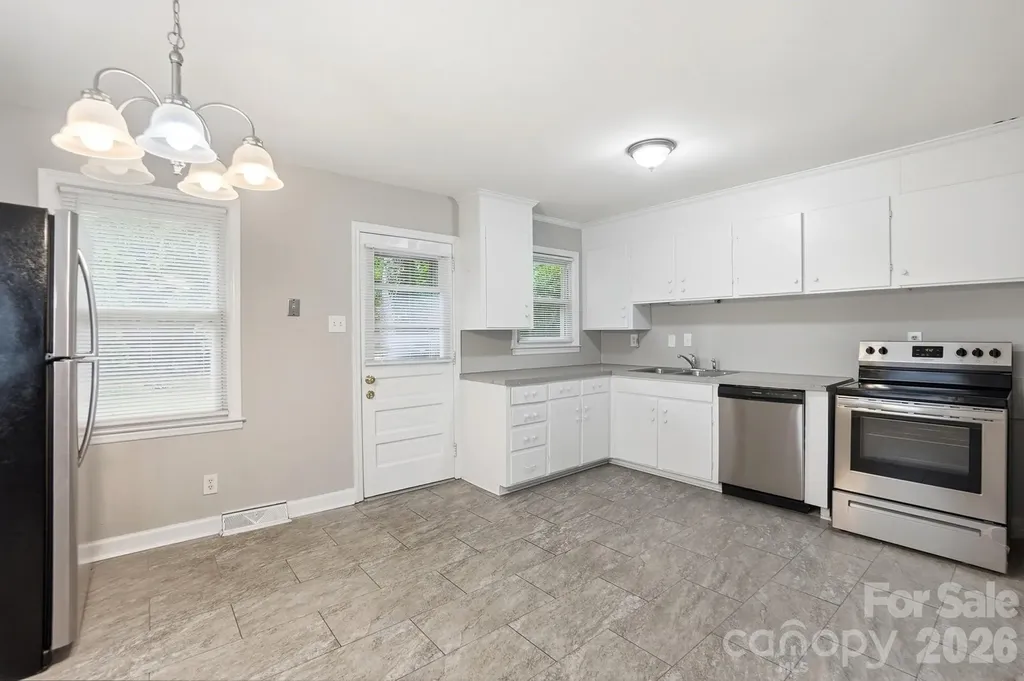 717 Crater Street Charlotte NC 28205