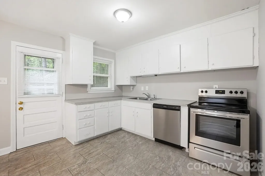 717 Crater Street Charlotte NC 28205