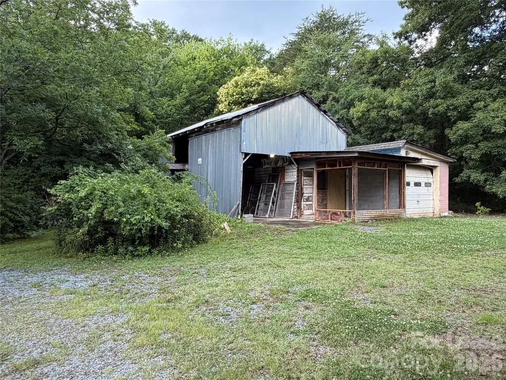 1925 Nc 24/27/73 Highway E Midland NC 28107