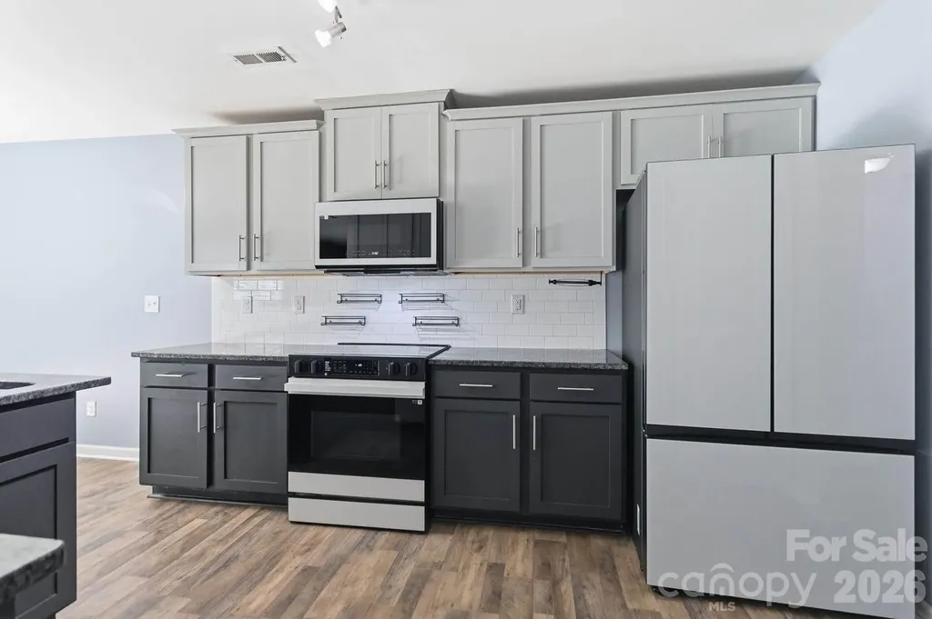 5904 Ellimar Field Lane Charlotte NC 28215