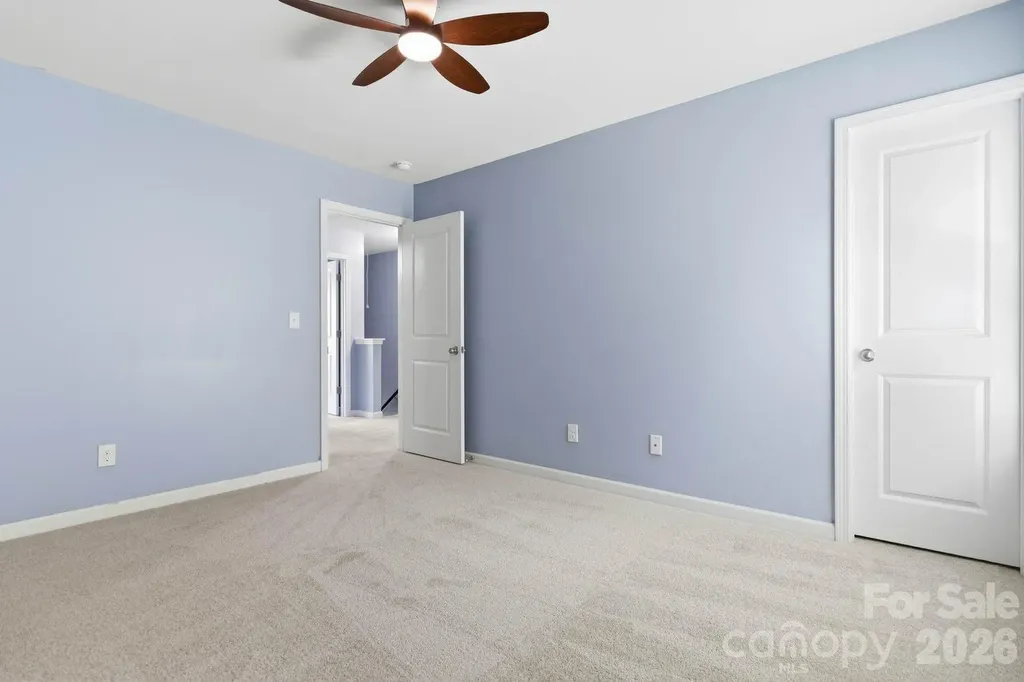 5904 Ellimar Field Lane Charlotte NC 28215