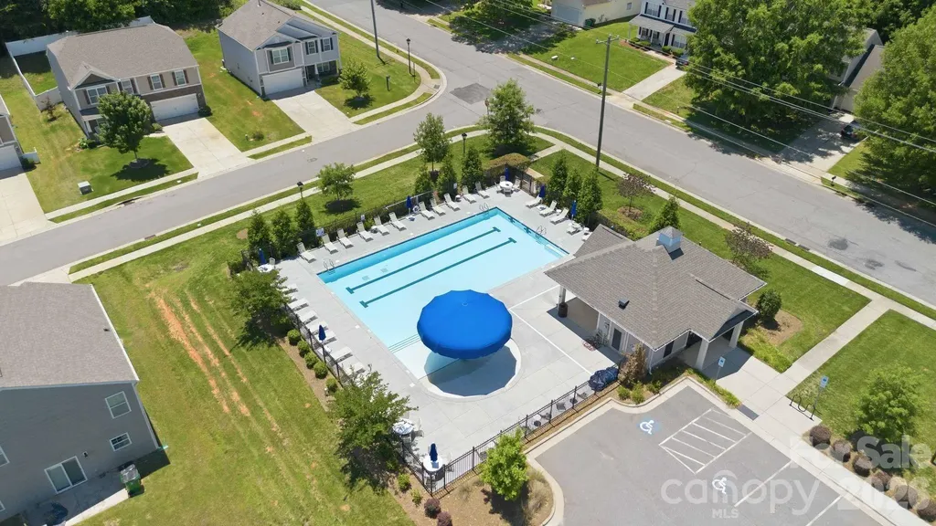 5904 Ellimar Field Lane Charlotte NC 28215