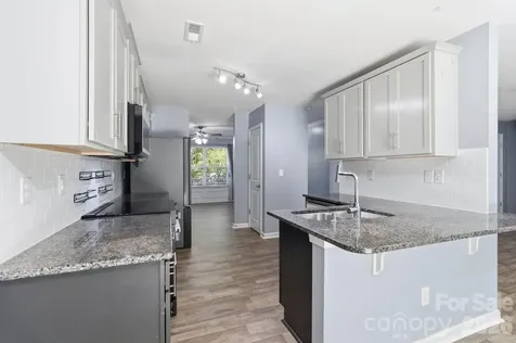 5904 Ellimar Field Lane Charlotte NC 28215
