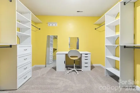 5904 Ellimar Field Lane Charlotte NC 28215