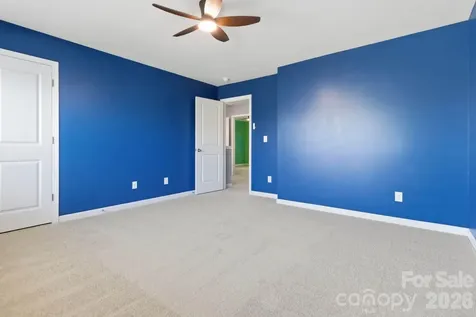 5904 Ellimar Field Lane Charlotte NC 28215