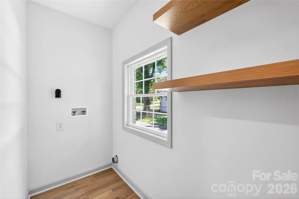 4408 Ivanhoe Place Charlotte NC 28205