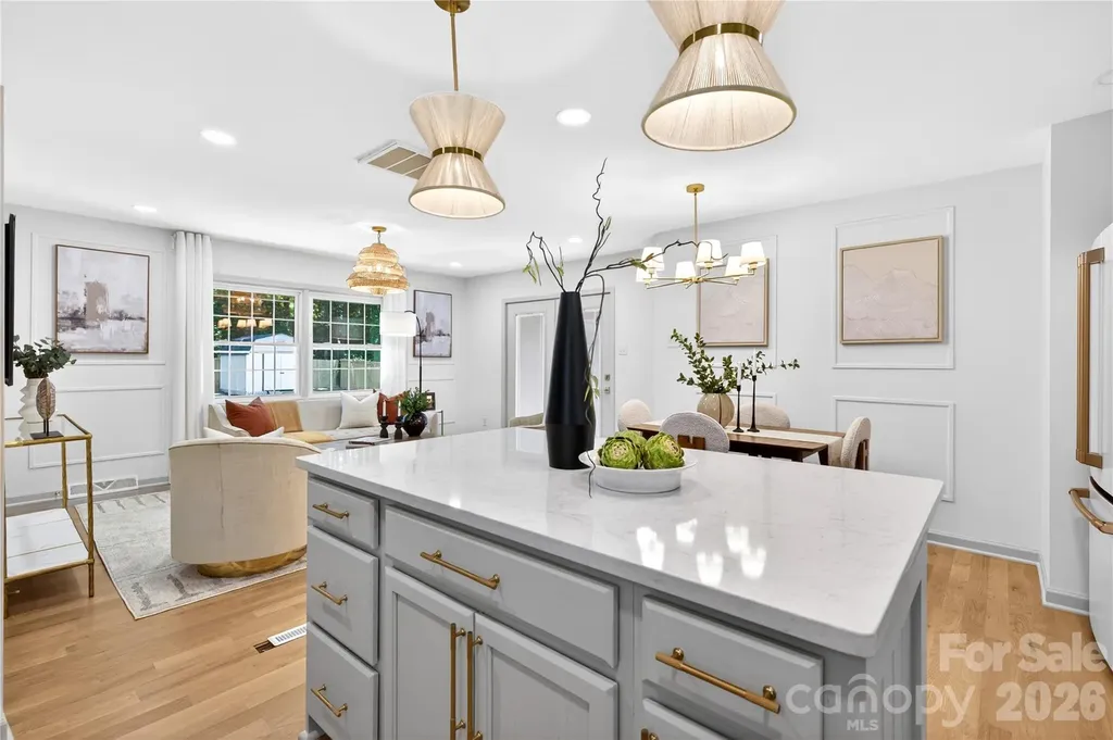 4408 Ivanhoe Place Charlotte NC 28205