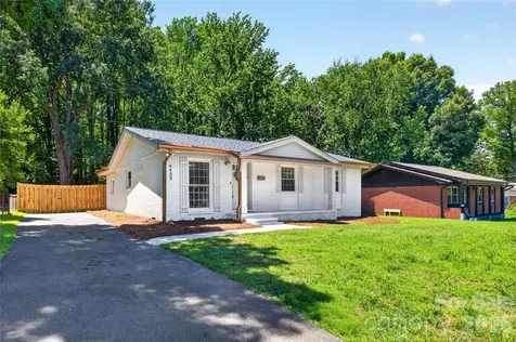 4408 Ivanhoe Place Charlotte NC 28205