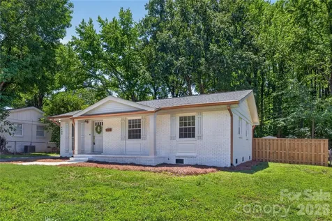 4408 Ivanhoe Place Charlotte NC 28205