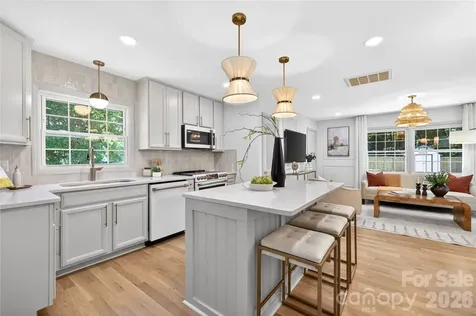 4408 Ivanhoe Place Charlotte NC 28205