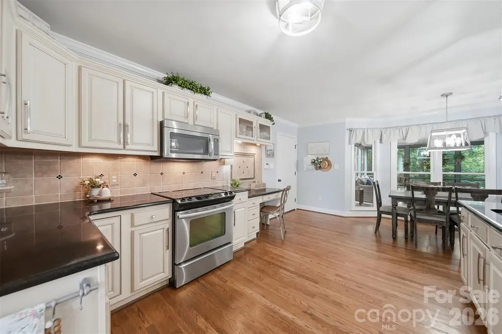 6253 Riviera Run Estates Drive Hickory NC 28601