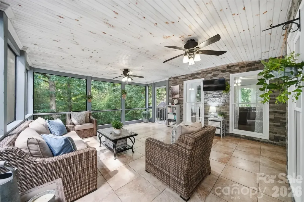 6253 Riviera Run Estates Drive Hickory NC 28601